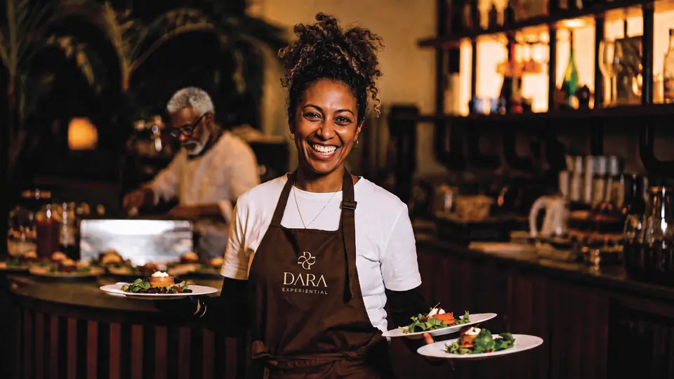Dara Experiential: Service apron